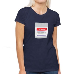 T-shirt à manches courtes jaune pour femme Geez Louise, col rond, logo imprimé sur le devant, en coton tricoté, haut décontracté - Product Image 3