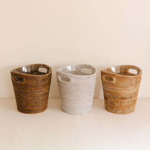 Varios diseños de cubetas para bebidas de ratán tejidas a mano, enfriador portátil para vino, cerveza y champán. - Product Image 4