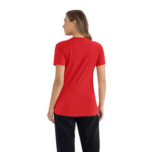 เสื้อยืดสีแดงล้วน รุ่นคลาสสิค ยูนิเซ็กซ์ สำหรับ Level 6210 เนื้อผ้าเบาสบาย ระบายอากาศได้ดี รับสกรีนโลโก้ ผลิตจากผ้าฝ้าย 100% - Product Image 5