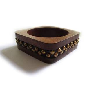 Accessoires de mode en cristal de designer haut de gamme, bracelets ethniques en bois pour femmes - Product Image 4