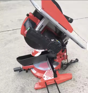 NUEVO PRECIO CON DESCUENTO Sierra ingletadora de 2000W con mesa superior y ancho de corte de 305mm - Product Image 4