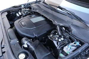 Land Rover Discovery HSE Td6 2018 - Product Image 6