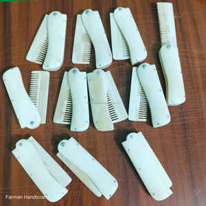 Peigne à barbe en os de buffle avec revêtement en os, accessoire de toilettage haut de gamme fait main au meilleur prix - Product Image 5