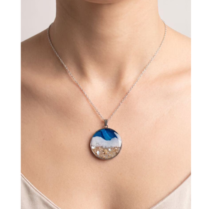 Collier pendentif rond en résine scintillante pour femmes, design royal très vendu, bijoux pour mariage et fêtes, au meilleur prix - Product Image 4