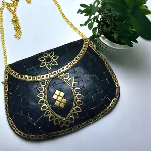 Bolso de mano hecho a mano colorido mosaico con mano de Hamsa bolso de mano diseñador dot work para mujer y novia a bajo precio por LUXURY CRAFTS