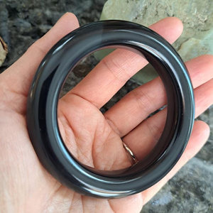 Brazalete de Resina de Ágata Clásica de la Mejor Calidad para Mujer, Artesanía India, para Fiestas y Uso Diario, por AFZA ENTERPRISES - Product Image 6