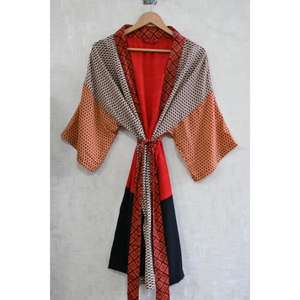 Bata Kimono de Seda con Parches para Mujer, Estilo Bohemio, Larga, para Dormir o Estar en Casa, Elegante y Moderna - Product Image 1