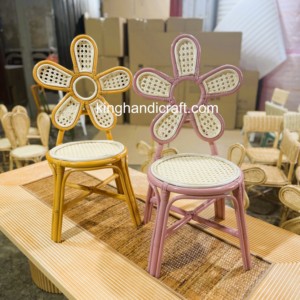 Silla Infantil de Ratán Hecha a Mano para Eventos, Bodas, Fiestas de Cumpleaños, Festivales y Ocasiones Especiales - Product Image 4
