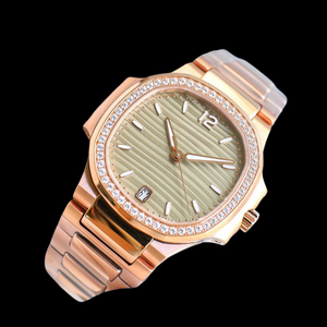 Nuevo Reloj de Pulsera para Hombre de Diseño Moderno con Esfera Verde Lujosa, Fecha Automática, Bisel Redondo y Diamantes Moissanite - Product Image 2