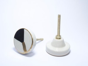 Boutons en céramique de style Art déco minimaliste, peints à la main en or et noir, poignées de meubles géométriques, boutons de tiroir artisanaux de luxe - Product Image 3