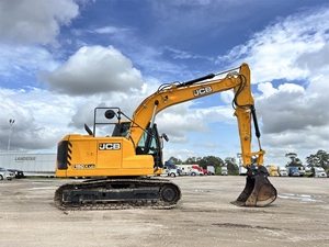 Vente flash : Excavatrice 150X LC avec hydraulique haute performance, moteur diesel 100 CV, prête à être expédiée - Product Image 3