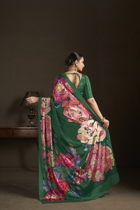 Sari prêt-à-porter et blouse cousue, sari indien en soie crêpe, imprimé floral, sari imprimé numériquement, design magnifique - Product Image 2