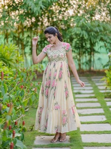 ชุดเดรสยาวลายดอกไม้สไตล์ลำลองน่ารักแฟชั่นใหม่ประจำฤดูร้อนปี 2026 ของ AARYA แบบหลวมสไตล์ตะวันตก แขนสั้น ซักได้ - Product Image 5