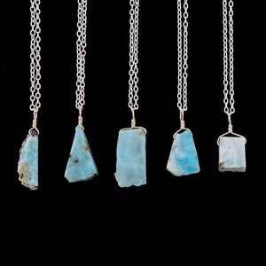 Collar con Colgante de Larimar Natural, Plateado en Plata, Joyería Artesanal con Piedra Preciosa de Larimar, para Mujer, Proveedor Mayorista - Product Image 4