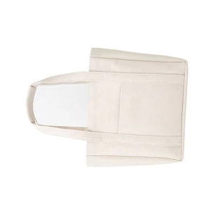 กระเป๋าผ้าแคนวาสแบบมีซิปและช่องใส่ของ  รับผลิตตามแบบ พร้อมสกรีนโลโก้  เป็นมิตรต่อสิ่งแวดล้อม ใช้ซ้ำได้ มีหลายขนาดให้เลือก เหมาะสำหรับการช้อปปิ้ง - Product Image 6