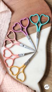 Tijeras de bordado con mango dorado, tijeras para cortar hilo, tijeras de bordado personalizadas con forma de corazón, tijeras de punto al por mayor - Product Image 6