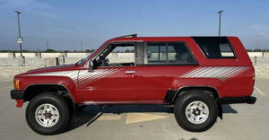 Hot Demand Ready to Ship Old Model 1988 4Runner SR5 AVAILABLE IN STORE - Product Image 2