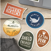 Autocollants en vinyle personnalisés avec logo, imperméables, autocollants adhésifs, étiquettes d'impression pour ordinateur portable, bouteille, emballage, marquage