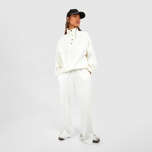 Pull à capuche zippé 1/4 surdimensionné personnalisé pour femmes, col montant en polaire, brodé, lavé, technique, quart de fermeture éclair, hiver - Product Image 1