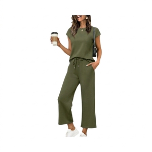 Conjunto Deportivo de Verano de 2 Piezas para Mujer, Top Deportivo de Manga Larga, Shorts Midi por Encima de la Rodilla, Tejido Transpirable de Poliéster y Elastano, Estampado Digital - Product Image 6