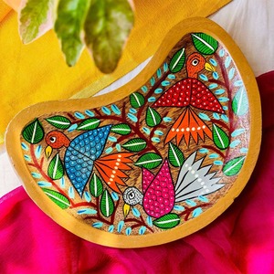 Assiette décorative ronde en bois peinte à la main avec motif d'oiseaux et de fleurs, magnifique plat fait main, plateau de service rond décoratif - Product Image 6