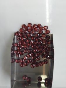 พลอยบิริลไลต์ทรงกลมขนาด 5 มม. สีแดงธรรมชาติ สำหรับงานออกแบบเครื่องประดับทำมือ แหวน ต่างหู สร้อยคอ จี้ - Product Image 2