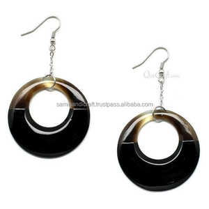 Venta caliente de alta calidad hecho a mano cuerno de búfalo y pendientes colgantes de resina para fiestas precio bajo en venta - Product Image 2