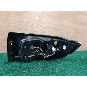 Feu arrière gauche d'occasion Evoque BJ3213405AD - Product Image 5