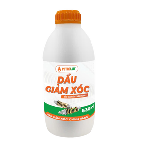 Huile pour amortisseurs PETROLUB 830 ml, huile de base avec additifs anti-mousse, anti-usure et stabilisateurs de viscosité, haute qualité - Product Image 1