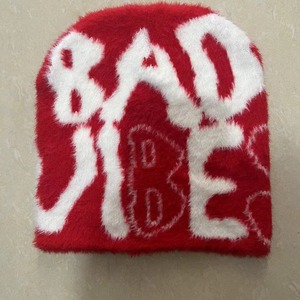 Gorro de invierno de mohair para bebé, gorros sin puño con letras bonitas, gorro de invierno de punto, gorros de mohair suaves y peludos para hombres y mujeres - Product Image 1