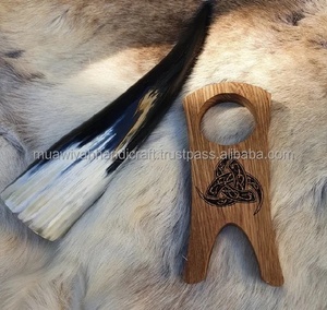 Cuerno Vikingo para Beber de la Mejor Calidad 100%, Cuerno Artesanal para Beber Cerveza, Cuerno Vikingo con Soporte de Madera, Artículo Coleccionable - Product Image 2