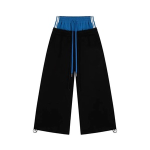 Pantalon de jogging décontracté léger pour homme avec double ceinture et bandes latérales, coupe large – Teinture foncée pour un style urbain - Product Image 5