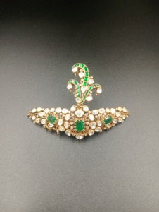 <b>Gold</b> Plated Silver Flower Brooch Peacock Design Emerald Cut Crystal Rhinestone Unisex Party Wedding Gift Jewelry - Product Image 3