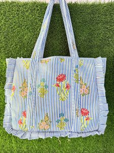 Export Quality Cotton Quilted <b>Large</b> Frill Bohemian Zipper Tote Bag Handmade Fashion Shoulder <b>Purse</b> Wholesale Manufacturer - Product Image 5