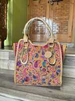 Sac à bandoulière élégant de créateur pour femmes, sacs à main de marque OEM et ODM avec fermeture éclair et chaînes, sacs à main pour dames avec foulard floral
