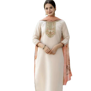 Conjunto de Kurti elegante y cómodo para todas las ocasiones, con un diseño de cuello muy atractivo, ligero y hermoso, corte recto y bordes elegantes. - Product Image 1