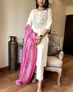Embroidered Cotton <b>Kurta</b> Dupatta Set Traditional Indian Ethnic Wear for <b>Women</b> Wedding Party Casual Outfit - Product Image 4