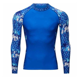 Vente en gros usine : T-shirts de compression à manches longues à séchage rapide pour hommes, Rash Guards Premium pour le fitness, le MMA, le surf et la plongée - Product Image 1