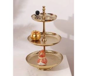 Support à gâteaux et desserts moderne en métal à deux niveaux, idéal pour les fêtes à domicile et la décoration de table, vente en gros depuis l'Inde - Product Image 2