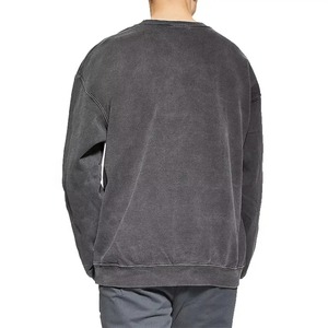 เสื้อสเวตเชิ้ตวินเทจคอวีทรงโอเวอร์ไซส์ ล้างสีแบบ Stone Acid Wash ระบายอากาศได้ดี รับผลิตตามสั่งพร้อมปักโลโก้ ขายส่ง - Product Image 6