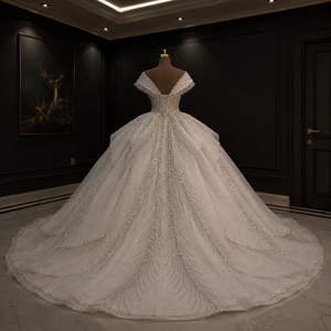 Vestido de Gala Real de Lujo Moderno con Hombros Descubiertos, Escote en V, Cintura Imperio, Adornado con Cristales, Lentejuelas y Bordados, con Sujetador Incorporado - Product Image 2