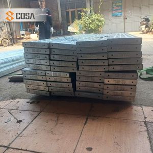 Planches d'échafaudage en acier inoxydable Cosa, design industriel, galvanisées, résistantes aux produits chimiques, faciles à installer, conformes à la norme BS1139 - Product Image 2