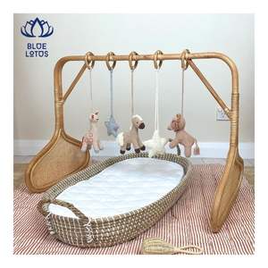 FAVORITO DE LOS CLIENTES 2026: Gimnasio de Ratán para Bebés, Marco de Actividades Suave y Elaborado que Ayuda a la Coordinación Mano-Ojo del Bebé y a la Decoración - Product Image 5