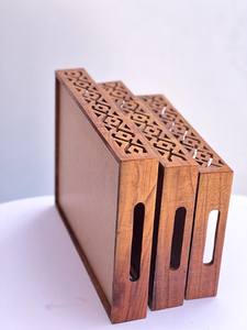 Ensemble de plateaux en bois rustique, plateaux de service en sheesham faits à la main avec bords sculptés - Product Image 6