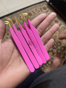 ชุดแหนบต่อขนตาสแตนเลสสีชมพู ปลายแหลม สำหรับมืออาชีพ ป้องกันไฟฟ้าสถิต - Product Image 1