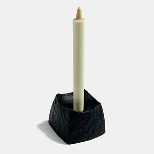 Portavelas cuadrado moderno para decoración del hogar, soporte para velas de hierro fundido duradero, portavelas decorativo pequeño de 4.45 cm de altura. - Product Image 2