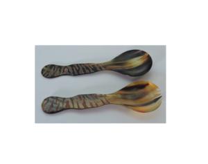 Juego de 2 servidores de ensalada de cuerno, hechos a mano con cuerno natural de búfalo, a un precio asequible. - Product Image 3