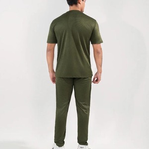 Survêtement d'été pour homme de haute qualité 100% coton - Séchage rapide et respirant, ensemble élégant pour l'entraînement et le jogging - Product Image 3