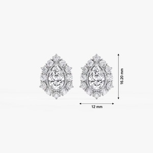 Clous d'oreilles tendance pour femme en or blanc 14K avec diamants de laboratoire poire et ronds 3CTW et halo, certifiés IGI, pour l'exportation en gros - Product Image 6