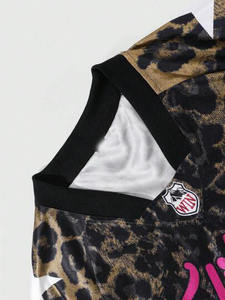 Maillot de football américain unisexe surdimensionné en polyester à imprimé léopard par sublimation, style streetwear, fournisseur de maillots de football - Product Image 4